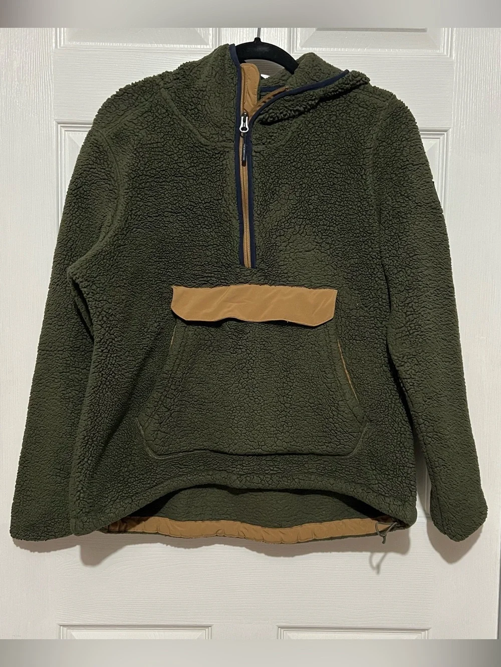 💗 The North Face - Men’s Olive Green Sherpa Puffer Hoodie with Tan Trim